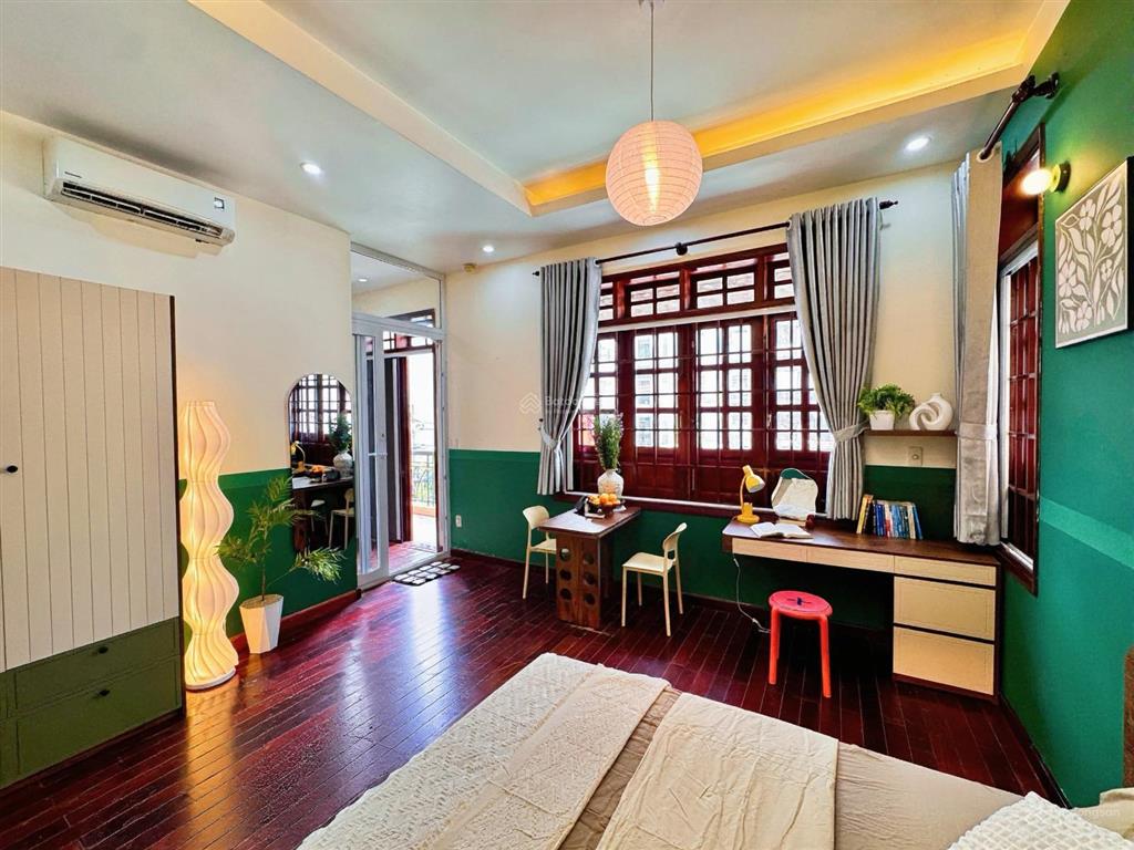 Căn hộ mới toanh khu biệt thự gần chợ an nhơn  1pn ban công thoáng mát, nội thất đẹp sang xịn