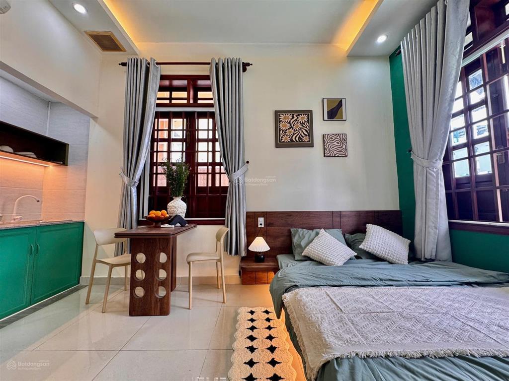 Căn hộ mới toanh khu biệt thự gần chợ an nhơn  1pn ban công thoáng mát, nội thất đẹp sang xịn