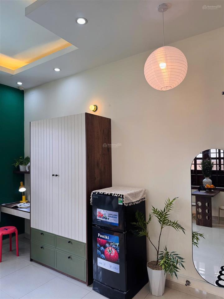 Căn hộ mới toanh khu biệt thự gần chợ an nhơn  1pn ban công thoáng mát, nội thất đẹp sang xịn