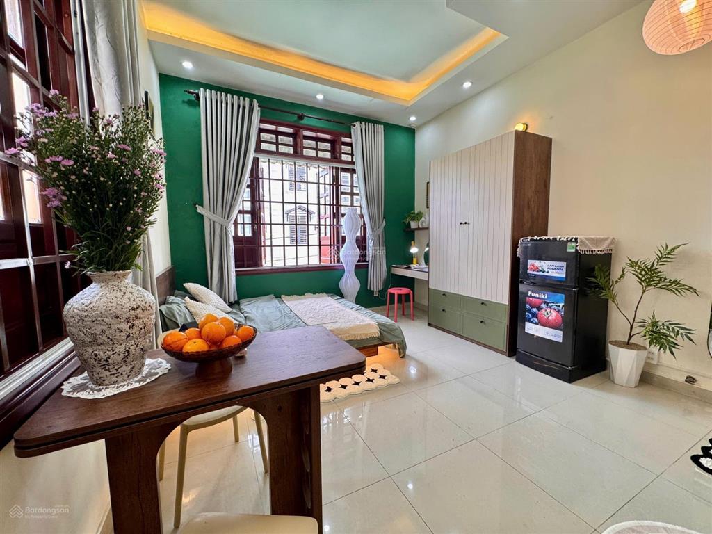 Căn hộ mới toanh khu biệt thự gần chợ an nhơn  1pn ban công thoáng mát, nội thất đẹp sang xịn