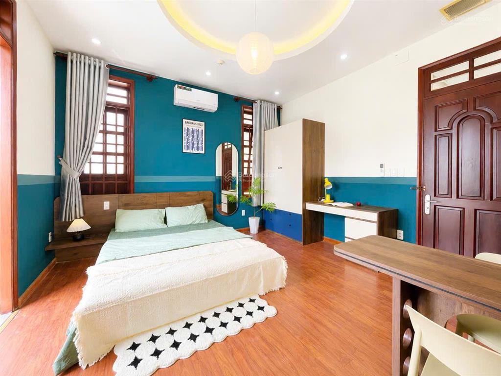 1 phòng ngủ tách bếp 35m2 có bancol siêu thoáng mát cuối dương quảng hàm gần chợ an nhơn  đầy đủnt