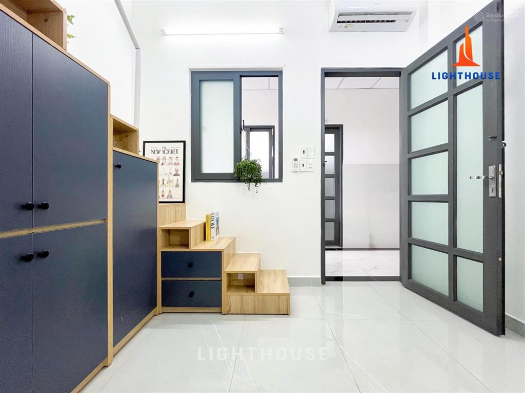 Gác rộng rãi đứng được ngay khu dương quảng hàm gần đh công nghiệp, văn lang tiện ra emart gv