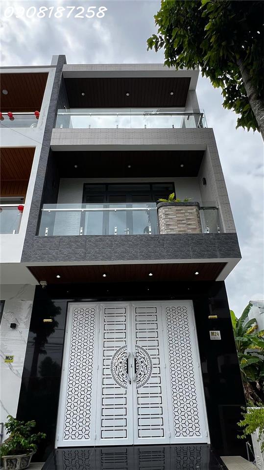 Chính chủ bán nhà KDC Nông Thổ Sản. Phường Hưng Phú. Tp Cần Thơ, DT 120m2, 5,339 tỷ