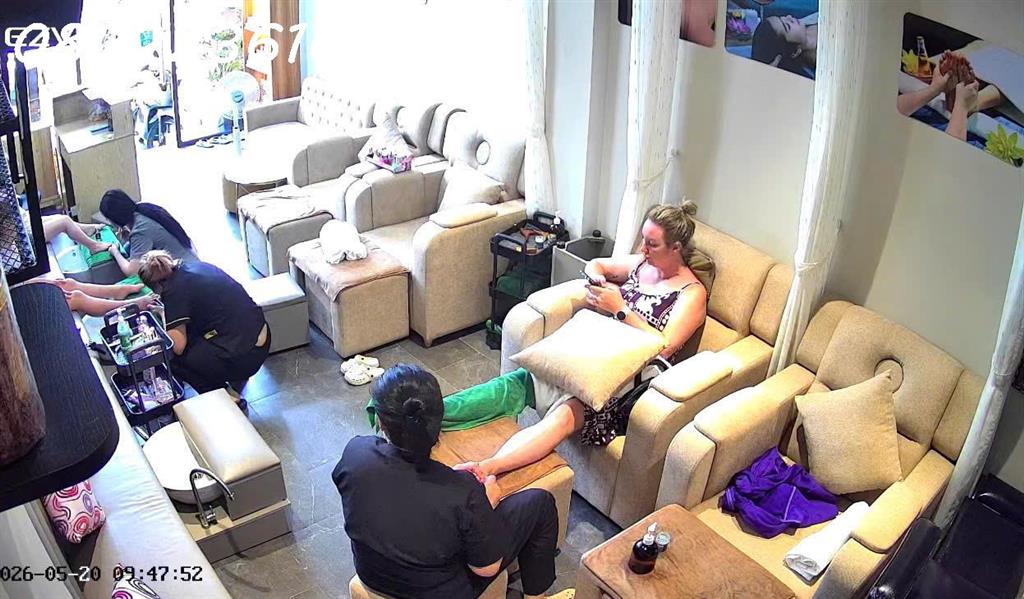 SANG HOẶC CHO THUÊ SPA MT Q1
