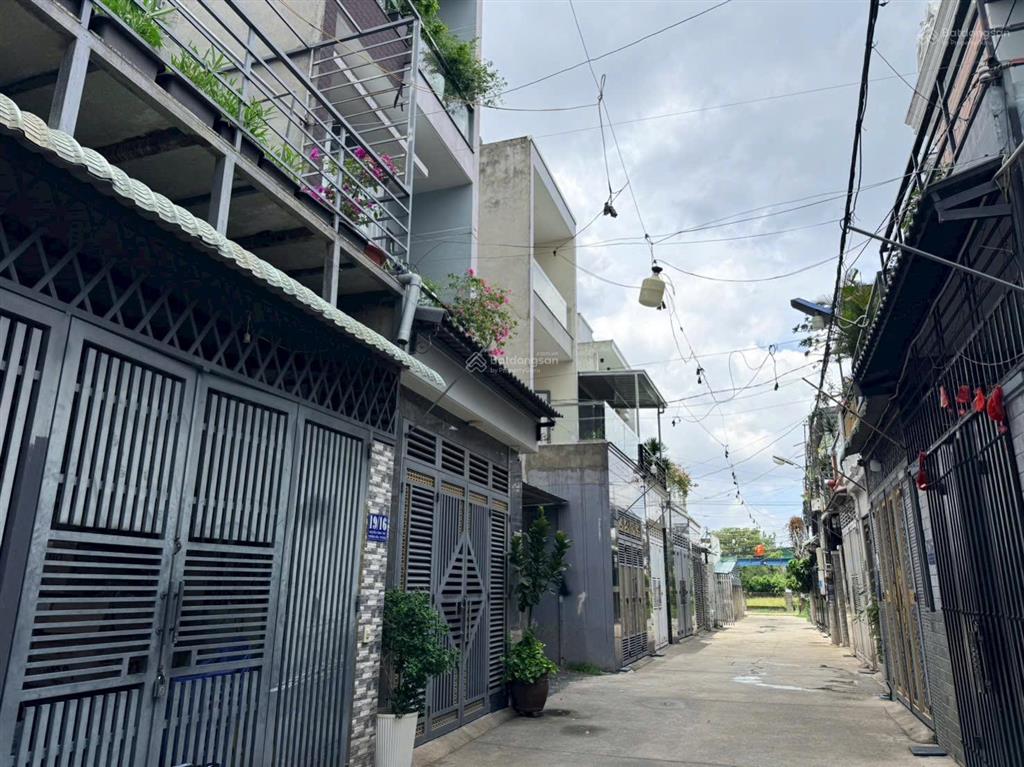 Đất đẹp ngay nguyễn công trứ  đông hòa, diện tích ~ 200m2 (ngang 7.3 m) giá 4.8 tỷ tl