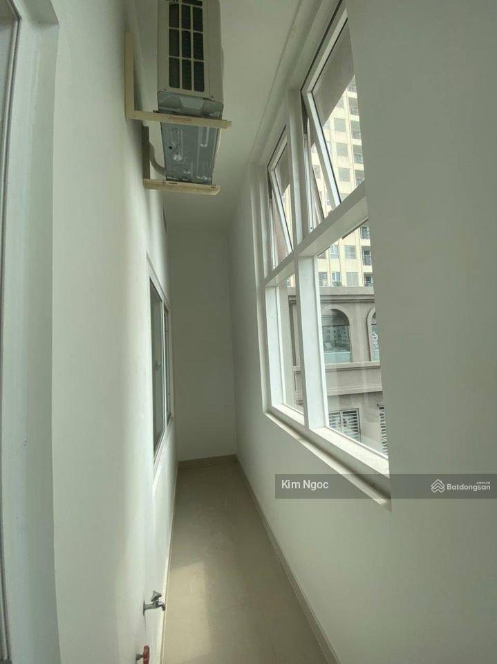 Studio saigon mia  cho thuê giá 8tr/tháng, sẵn rèm, máy lạnh. gọi em ngọc 0979 191 ***