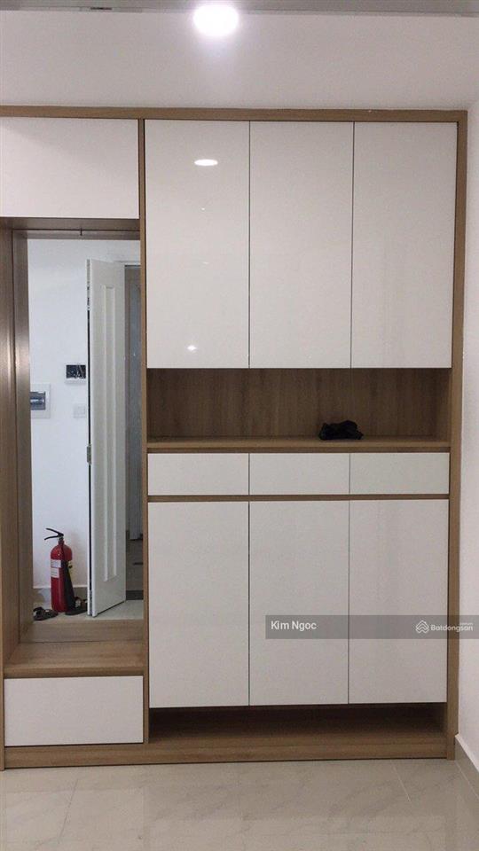 Cho thuê saigon mia 2pn 78m2 nội thất luxury. giá 18tr/tháng.  0979 191 *** em ngọc