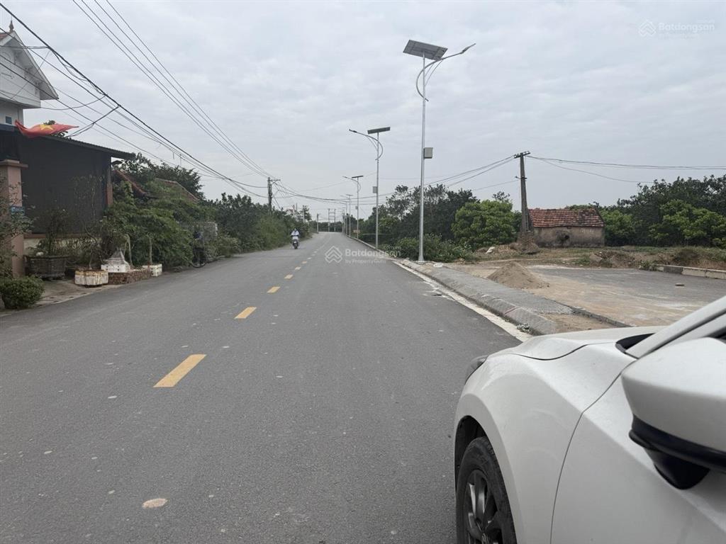 Hiếm! bán nhanh 600m full thổ, đường siêu rộng xe container đậu cửa giáp đường 383 tại khoái châu