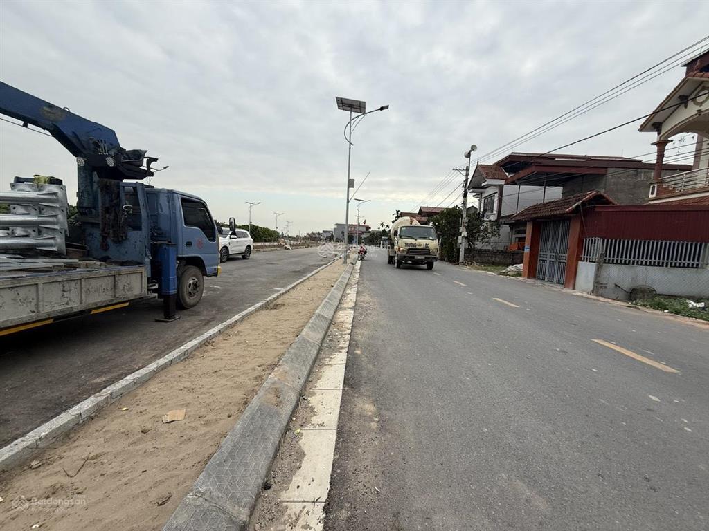 Hiếm! bán nhanh 600m full thổ, đường siêu rộng xe container đậu cửa giáp đường 383 tại khoái châu