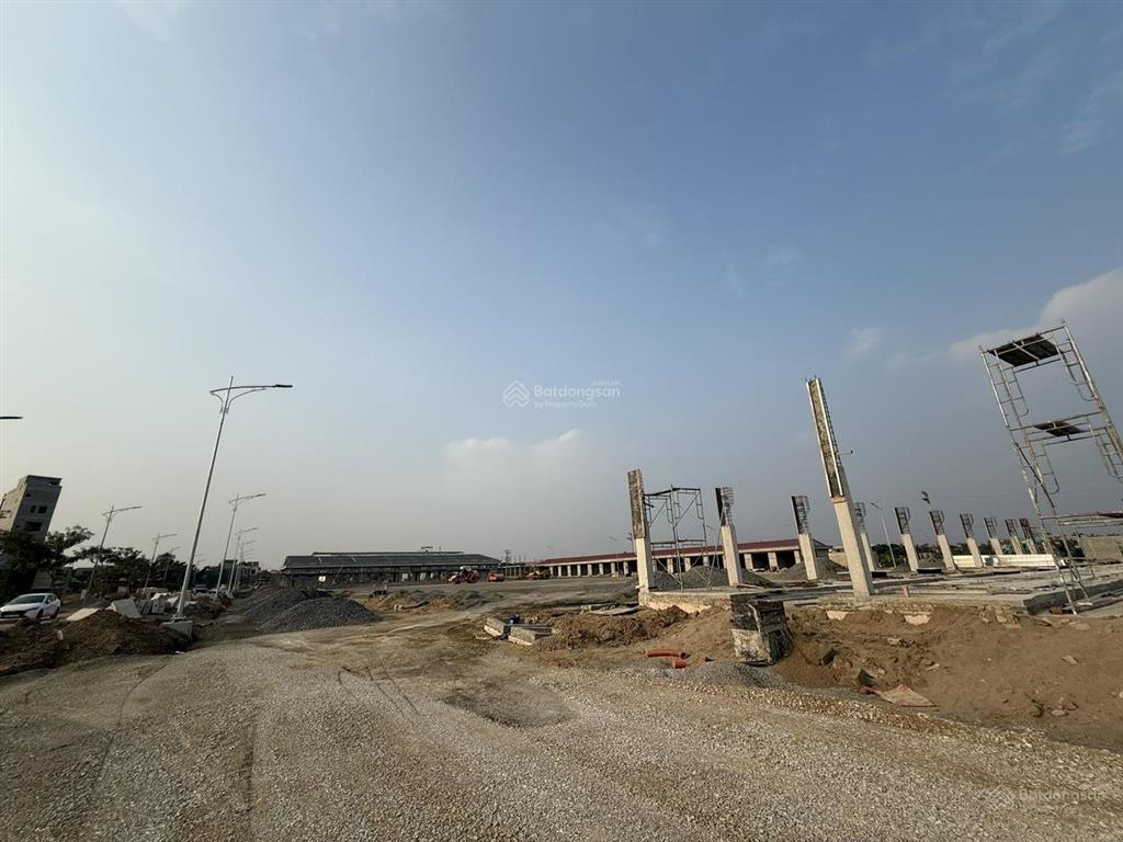 Bán gấp 100m2 dãy b mặt chợ mới đông tảo, khoái châu, thương lượng sâu