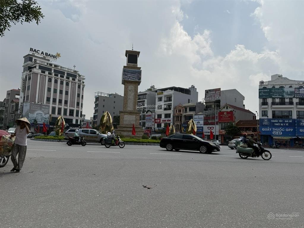 Lô góc 720m full thổ ô tô tránh cạnh ub văn giang, d.a alluvia, chia được 12 lô