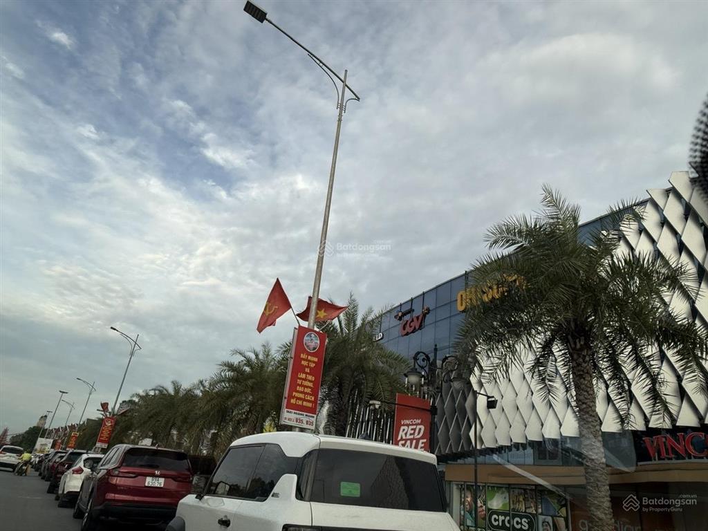 Giảm giá 28%! lô góc 104m2 siêu phẩm sao biển vin2 nghĩa trụ, văn giang