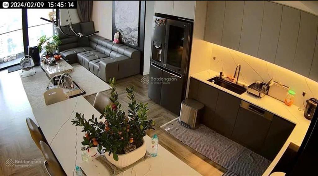 Chính chủ bán căn dự án e4 yên hòa park view 180m2 4pn3vs tầng trung ban công đông nam giá 16 tỷ