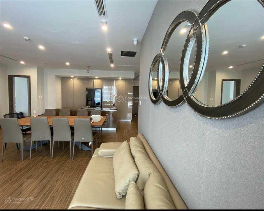 Chính chủ bán căn hộ tòa w3 vinhomes west point, 129m2 4pn3vs giá 14 tỷ nội thất full sổ đỏ sẵn