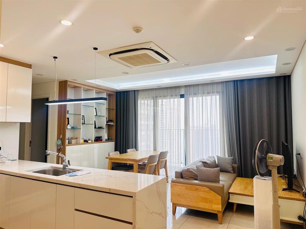 Bán căn hộ 3pn2vs tầng trung dự án hdmoon ban công đông nam full đồ đẹp có slot để ô tô dưới hầm