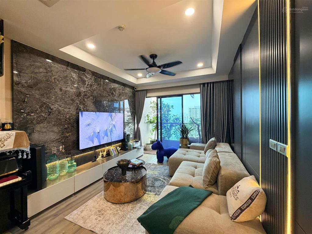 Bán căn hộ 4pn3vs dự án mipec 360 xuân thủy siêu hiếm nội thất full tầng trung hướng mát view đẹp