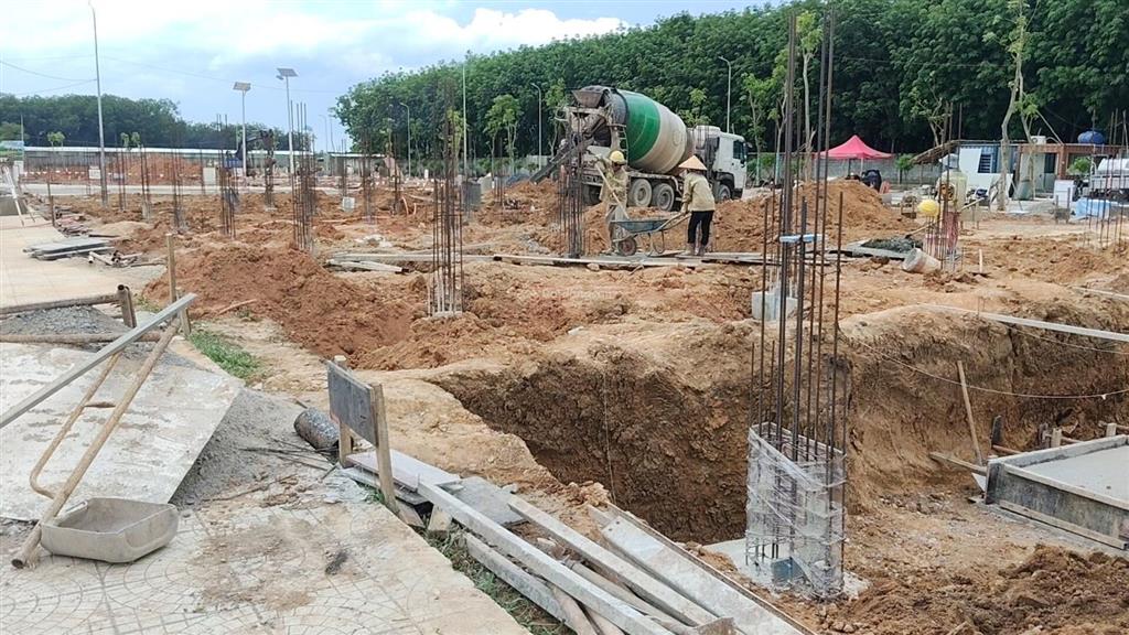 Thanh toán chỉ 680tr sở hữu ngay nhà 1 trệt 1 lửng 1 lầu, sổ riêng, hoàn công, full nội thất