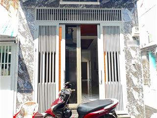 Nhà góc mới 4 tầng ngay chợ Rạch Ông hẻm 198 đường Dương Bá Trạc P2Q8. Giá: 7.6 tỷ