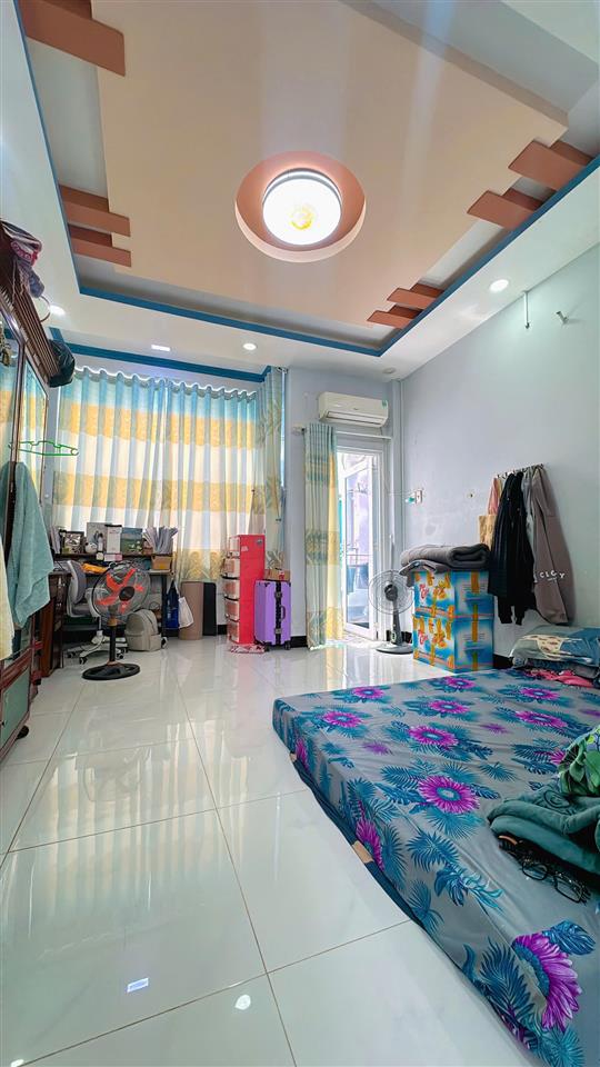Nhà mới 4 tầng hẻm thông 4m gần công viên Bông Sao P5Q8. Giá 4.98 tỷ