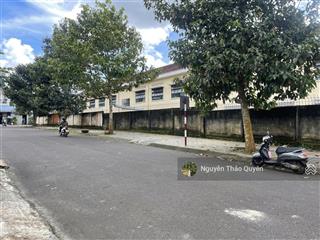 Bán đất bùi thị xuân  phường 1  bảo lộc  kế bên trường thcs hùng vương