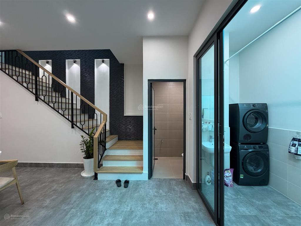 Nhà mới xây phong cách hiện đại nội thất cao cấp phường 1, tp. bảo lộc