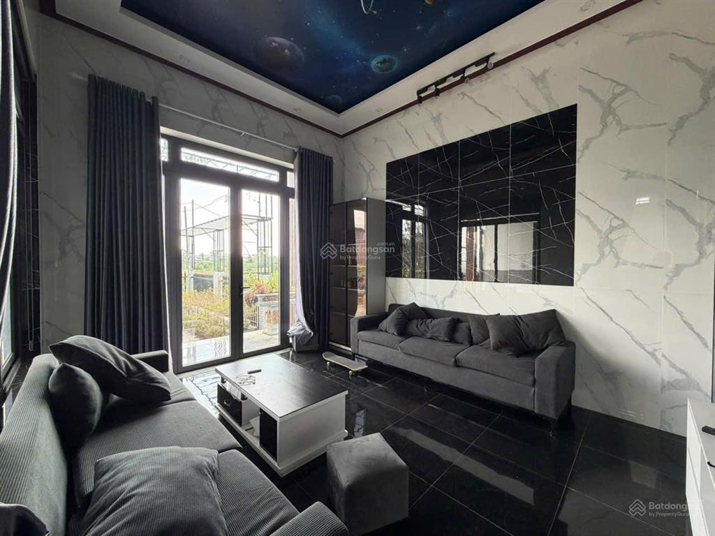 Nhà vườn nghỉ dưỡng  view núi đại bình 10mx33.7m sẵn 200m2 thổ cư