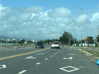 Bán vài lô sát biệt thự fpt ven sông cổ cò giá tốt 0903 888 ***