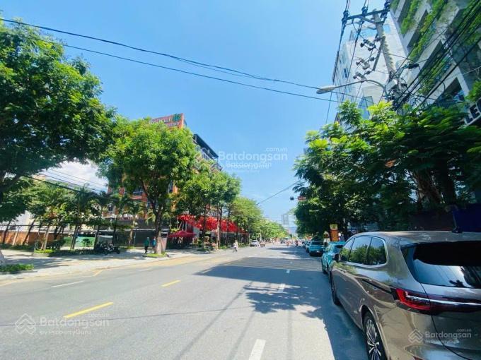  bán nhà 6 tầng mặt tiền đường hồ nghinh có thang máy
 diện tích 120m ngang 6m x 20m