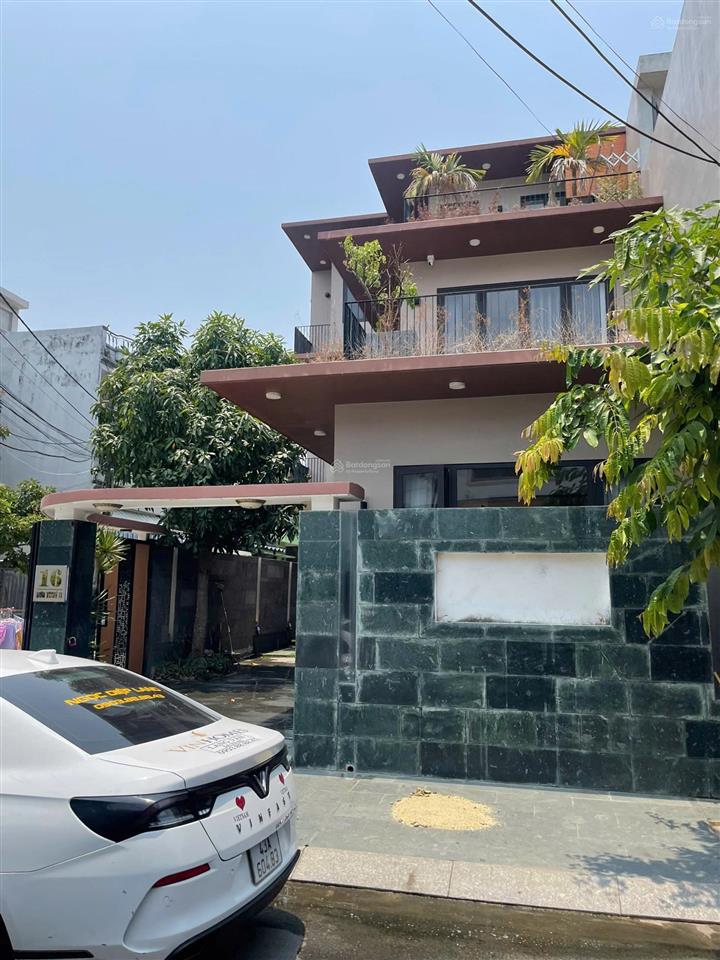 Bán nhà villas gần biển đường sơn thủy 8, ngũ hành sơn, hướng đông nam có 5 phòng ngủ