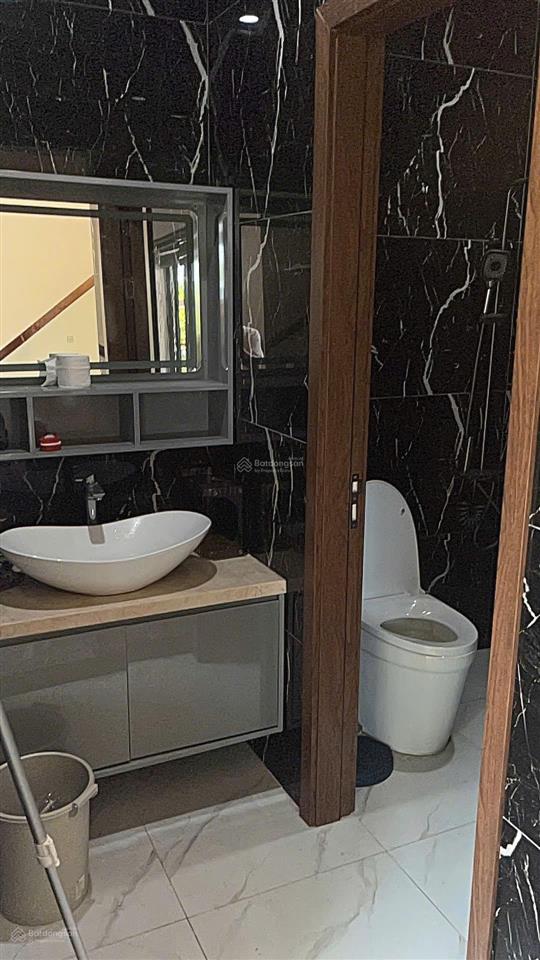 Bán nhà villas gần biển đường sơn thủy 8, ngũ hành sơn, hướng đông nam có 5 phòng ngủ