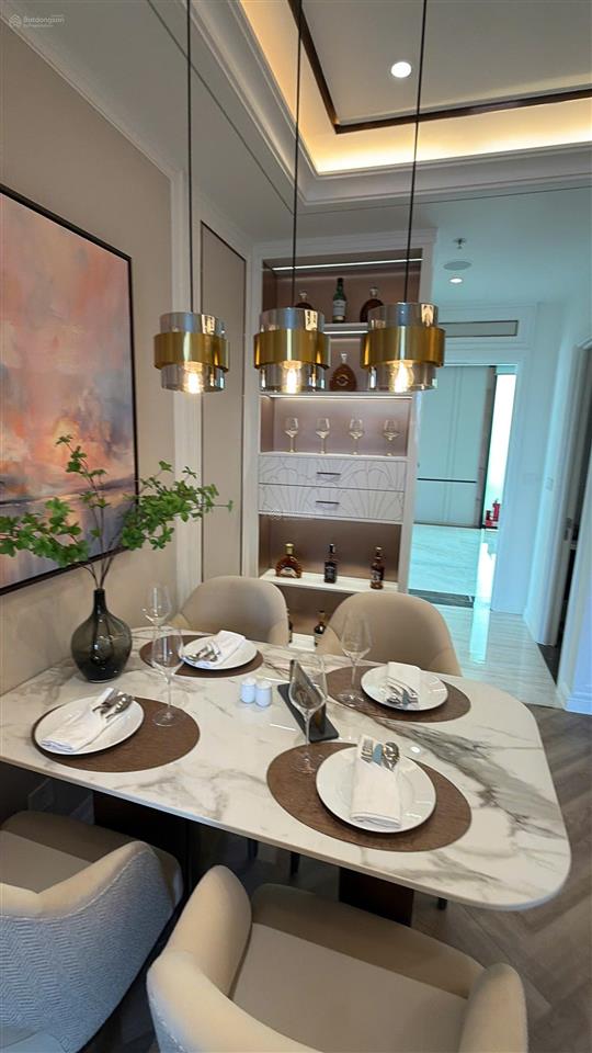 Bán cc 2pn, 2wc, 62 m2 tại capital square, giá 6,1 tỷ