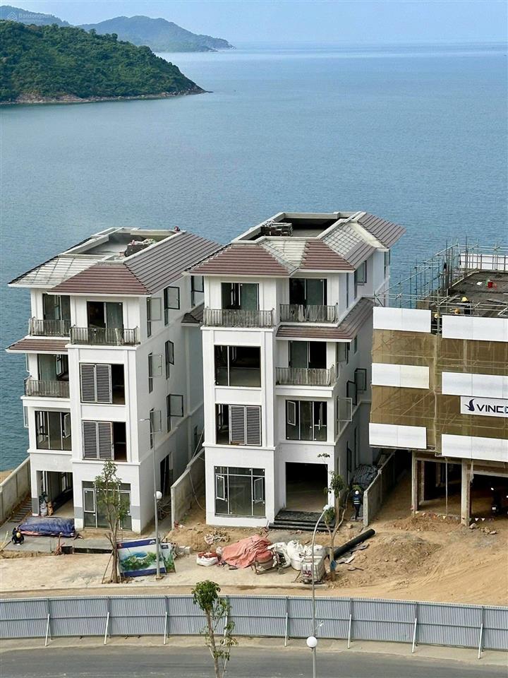 Bán bt vinhomes hải vân bay, 9,9 tỷ, 105m2, 4pn, 4wc, pháp lý đầy đủ