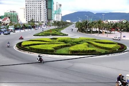 Bán 3 lô liên kề nguyễn văn linh, trung tâm tp đà nẵng có nhà đang cho thuê doanh thu cao