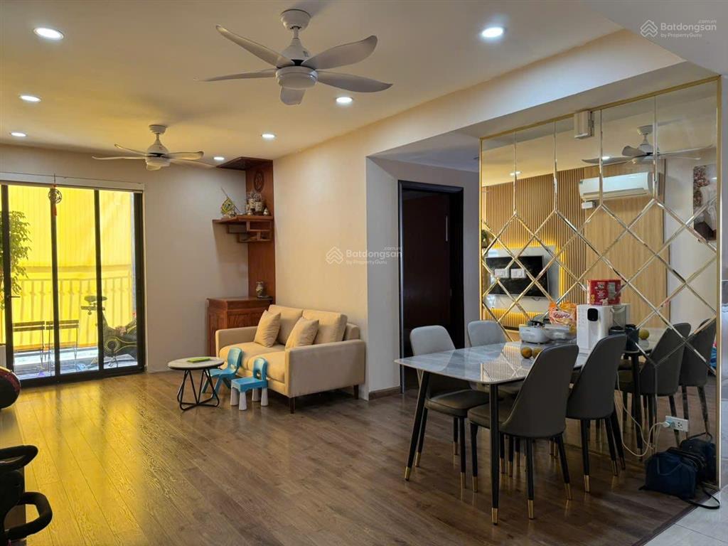 Cần bán nhanh chcc 3n2vs 85m 7,150 tỷ hateco xuân phương. sẵn sổ đỏ sử dụng lâu dài