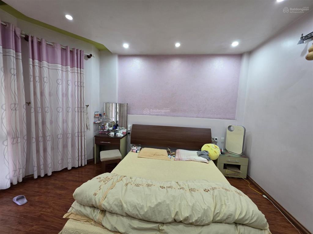 Bán nhà 4 tầng mặt ngõ đường đà nẵng thông vườn mơ, ô tô tránh nhau cất trong sân. diện tích 101m2