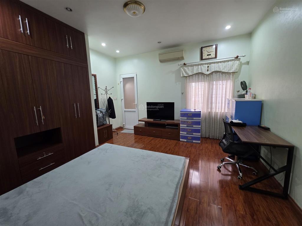 Bán nhà 4 tầng mặt ngõ đường đà nẵng thông vườn mơ, ô tô tránh nhau cất trong sân. diện tích 101m2