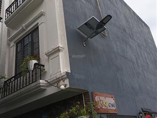 Giá quá đẹp cho căn nhà lô góc vừa kinh doanh vừa ở, ô tô đỗ cửa ngày đêm, tăng full nội thất.