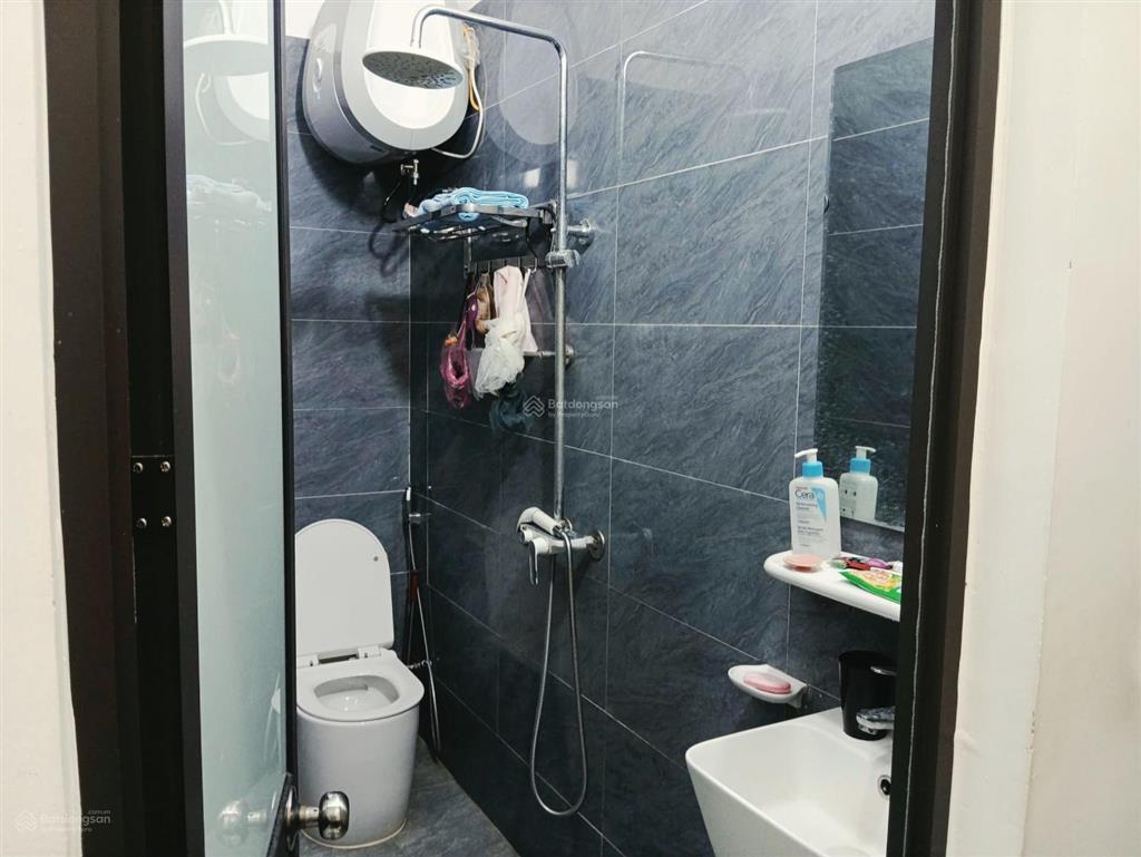 Giá quá đẹp cho căn nhà lô góc vừa kinh doanh vừa ở, ô tô đỗ cửa ngày đêm, tăng full nội thất.