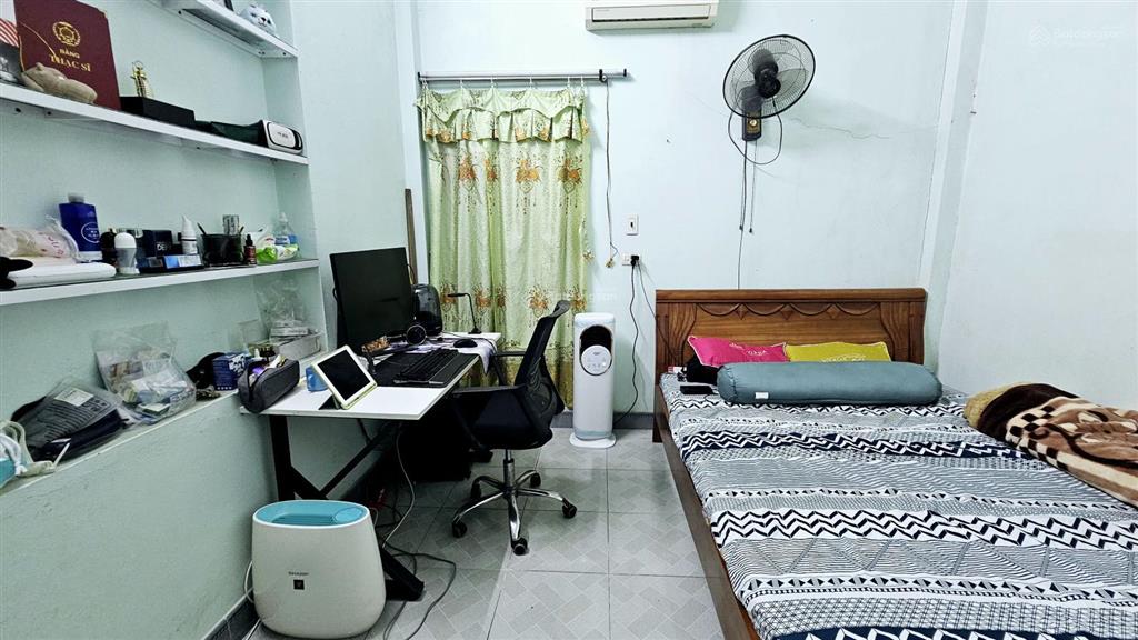 Bán nhà mặt đường trường chinh vị trí đắc địa, đầu bệnh viện nhi đức. kd cực tốt, nhà 2 mặt tiền