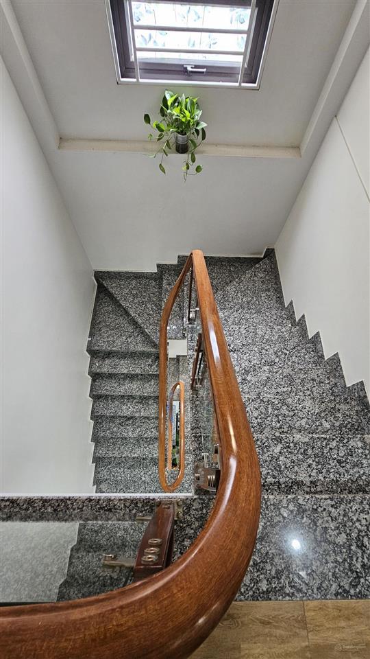 Bán nhà mặt đường trường chinh vị trí đắc địa, đầu bệnh viện nhi đức. kd cực tốt, nhà 2 mặt tiền