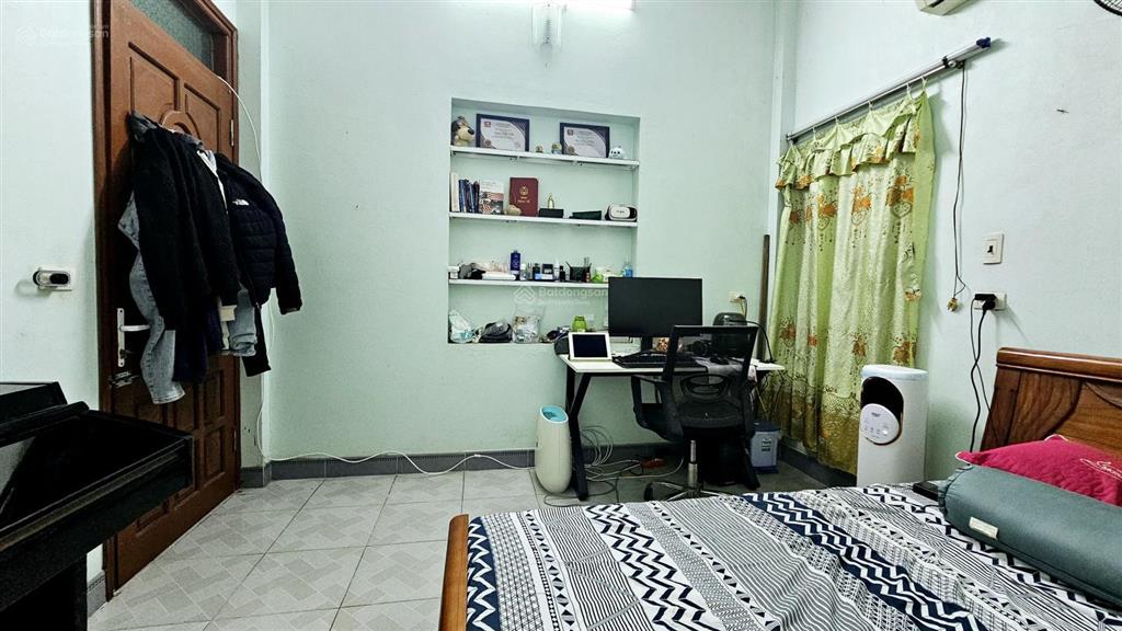 Bán nhà mặt đường trường chinh vị trí đắc địa, đầu bệnh viện nhi đức. kd cực tốt, nhà 2 mặt tiền