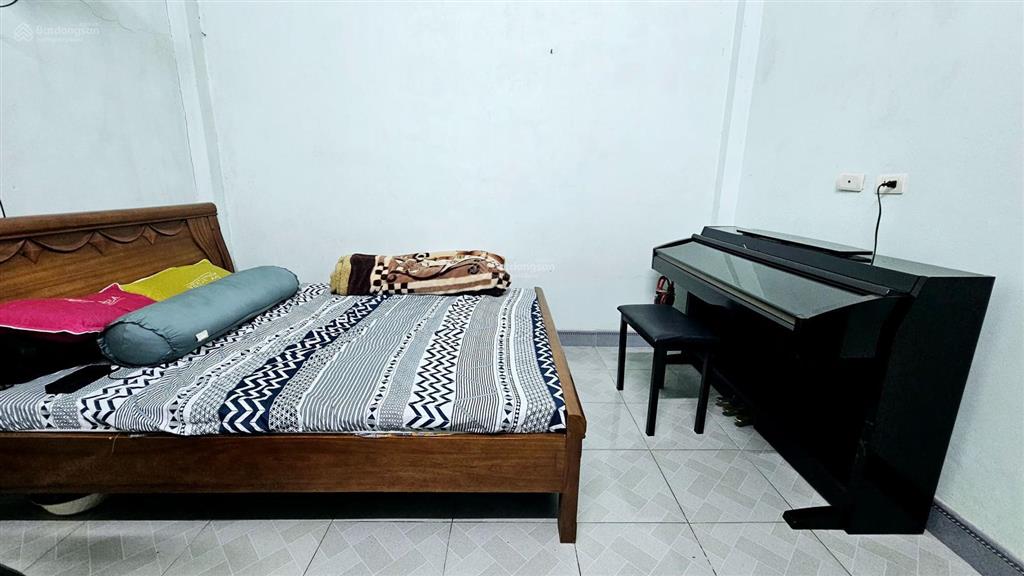Bán nhà mặt đường trường chinh vị trí đắc địa, đầu bệnh viện nhi đức. kd cực tốt, nhà 2 mặt tiền