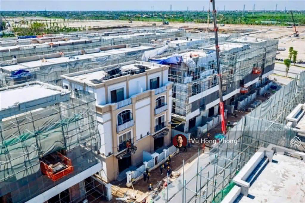 Liền kề phân khu thiên hà  vinhomes golden city 112,5 m2 gần công viên, giá siêu hợp lý.