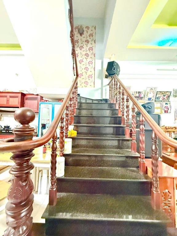 NHÀ CHÍNH CHỦ- GIÁ TỐT chính chủ cần bán nhanh Ngô Thì Nhậm, KP Nhị Đồng 2,  Dĩ An, BD