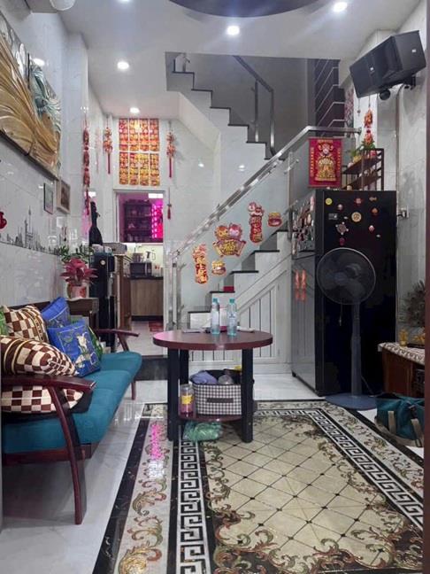 Nhà Cần Bán PHẠM PHÚ THỨ P3, Q6 - 3 TẦNG 36m2 - FULL NỘI THẤT - HẺM ÔTÔ MỘT TRỤC THẲNG -