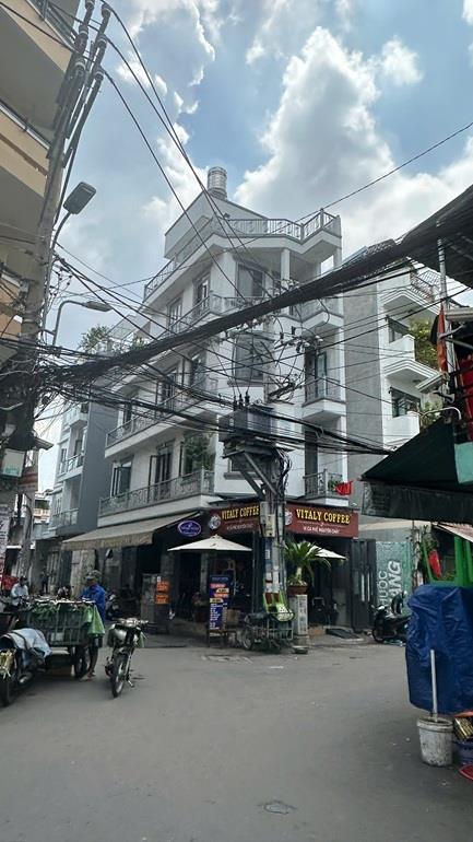 MỚI LẤY VISA ĐI MỸ ĐÀNH BÁN NHÀ VỊ TRÍ ĐẸP 2 MẶT TIỀN Tại 536/45 ÂU CƠ, Phường 10 , TÂN
