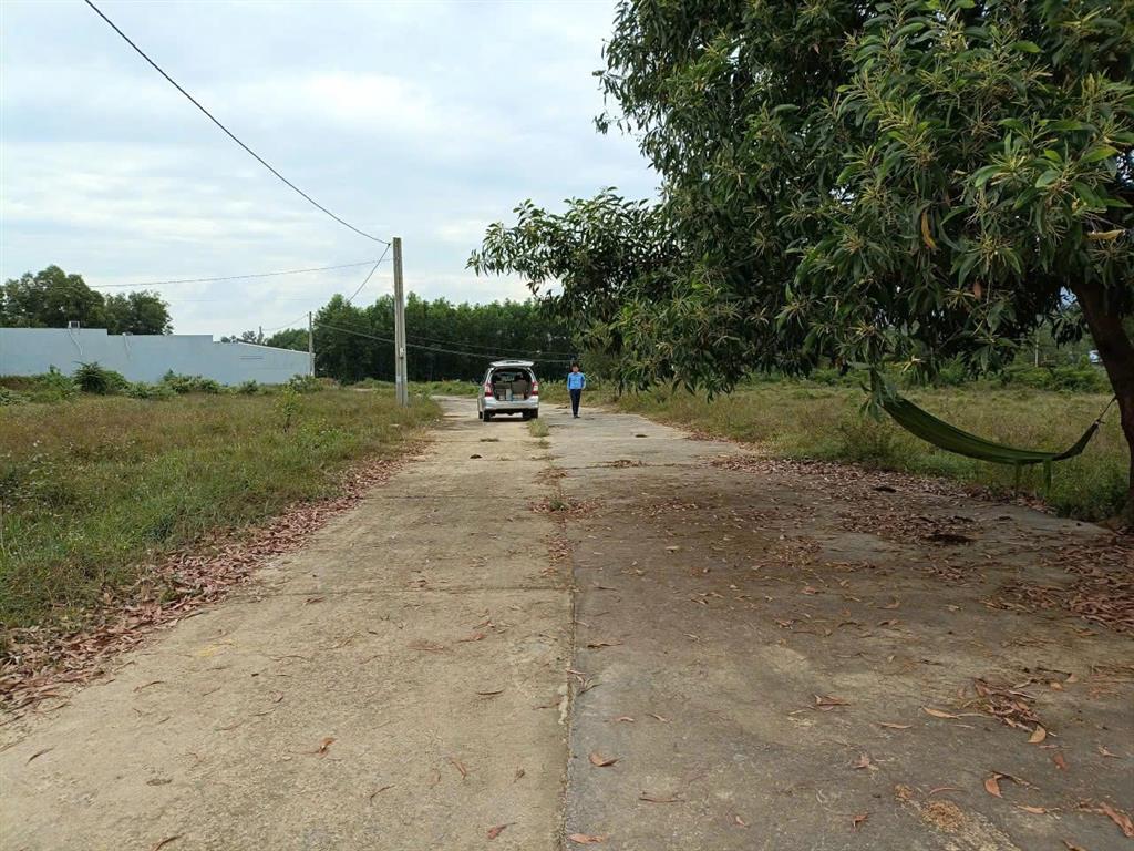 ĐẦU TƯ SINH LỜI - Chính Chủ Bán Lô Đất view Suối Nhum, phường Hắc Dịch, thị xã Phú Mỹ,