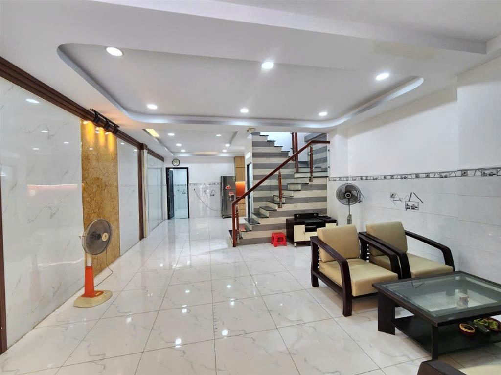 HOT HOT – BÁN NHÀ MỚI ĐẸP HẺM 5M – 184 Âu Dương Lân, Phường 3, Q. 8, TP. HCM