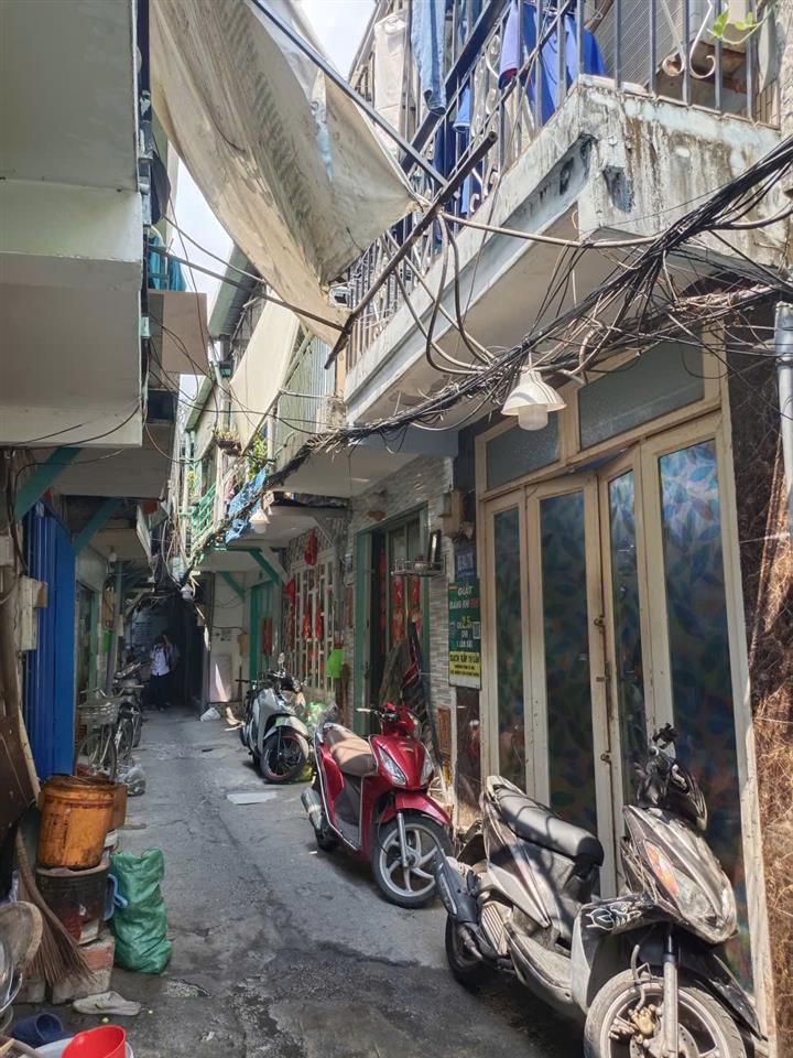 NHÀ ĐẸP – GIÁ TỐT –CẦN BÁN NHÀ 2 MẶT TIỀN 95/94/7 Lê Văn Lương, P. Tân Kiểng, Quận.7,