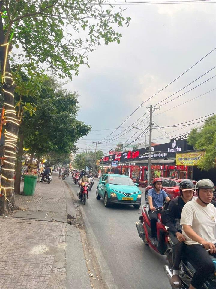 HOT HOT HOT!!! MẶT BẰNG ĐẸP – GIÁ TỐT - CHÍNH CHỦ CẦN SANG Mặt Bằng Sầm Uất Nhất Tại